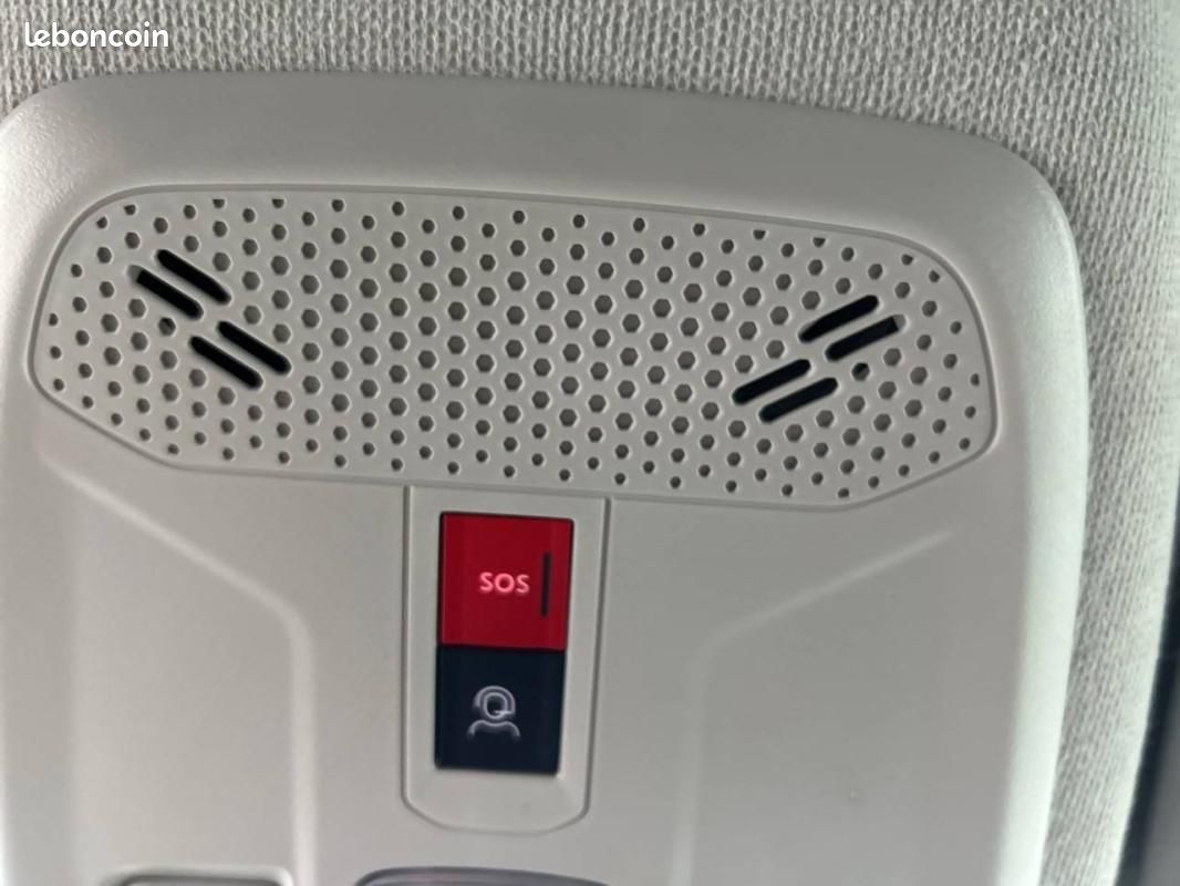 Citroën C4 BlueHDi 130 S&S EAT8 - Shine (image 27)