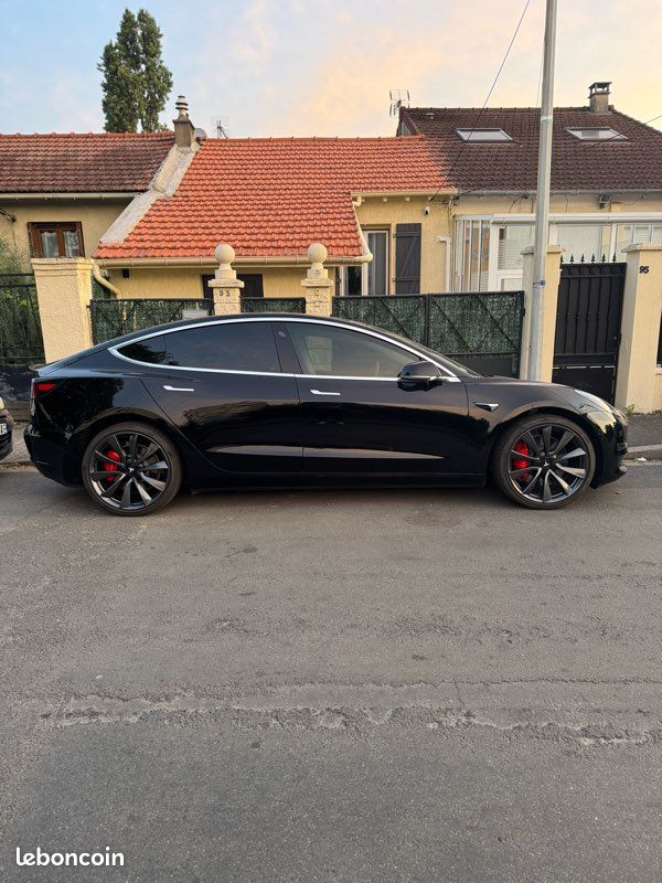 Tesla model 3 performance (image 3)