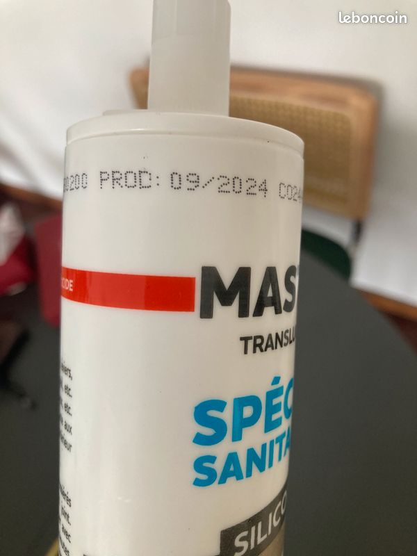 Mastic translucide (image 3)