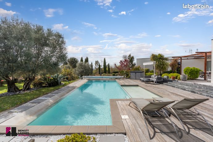 Villa 7 pièces 195 m²