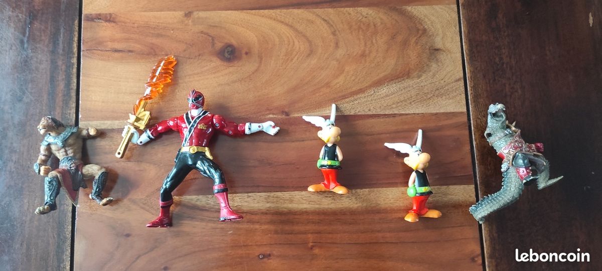 Lot de figurines (image 6)