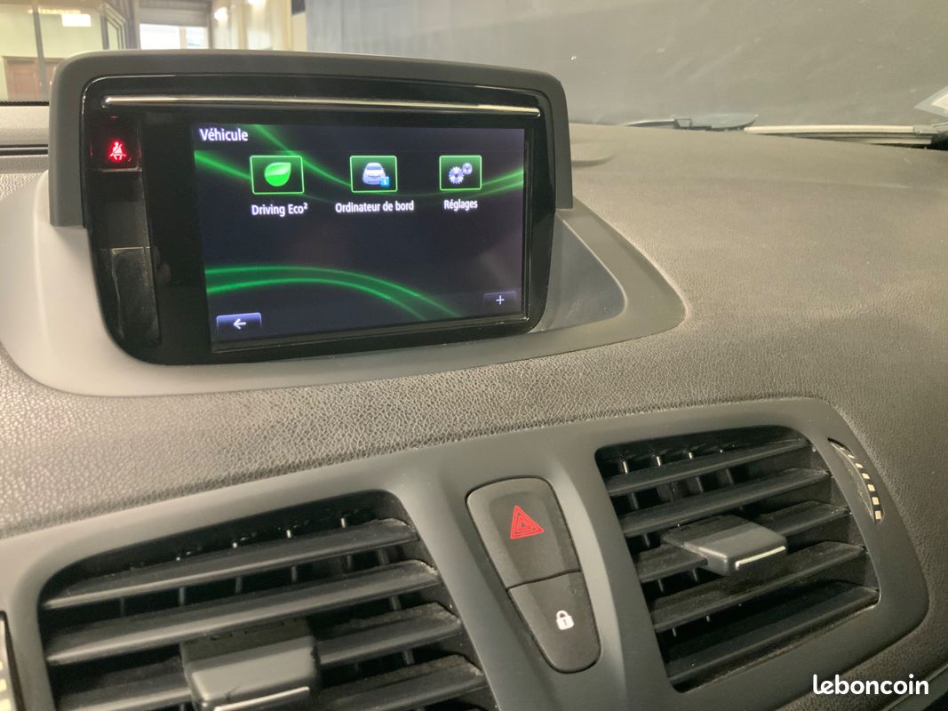 RENAULT Megane 1.5 DCI BOSE BOITE AUTO (image 11)