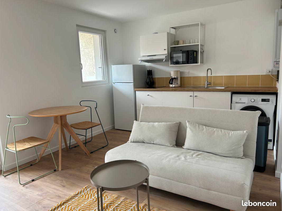 Appartement 1 pièce 27 m² · à Bordeaux · 27 m² · 745 €
