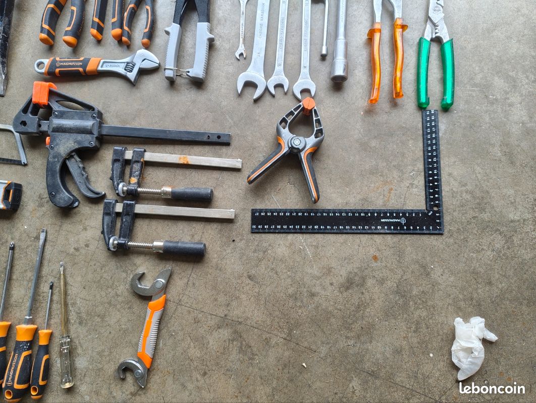 Lot outils Magnusson + Niveau Laser + Sacoche (image 6)