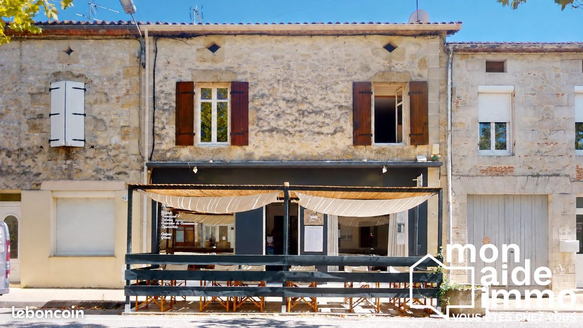 Immeuble 144 m² · à Grignols · 144 m² · 158 000 €