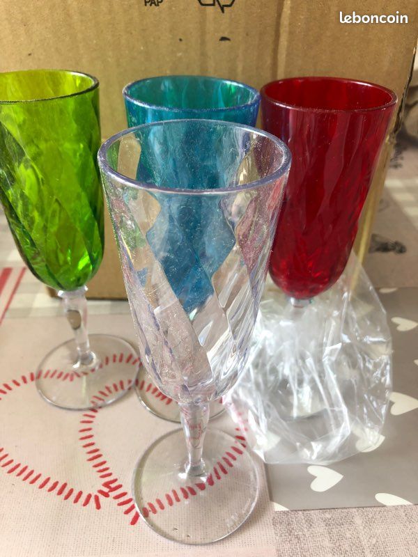 4 Flûtes neuves colorées (image 2)