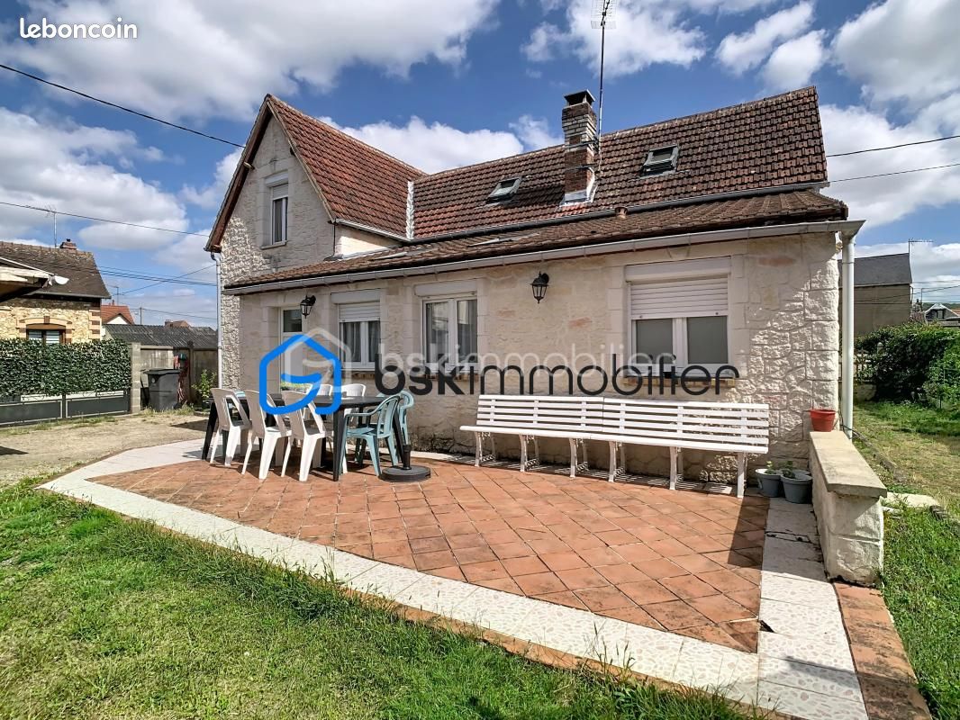Maison 5 pièces 102 m² · à Saint-Étienne-du-Rouvray · 102 m² · 187 000 €