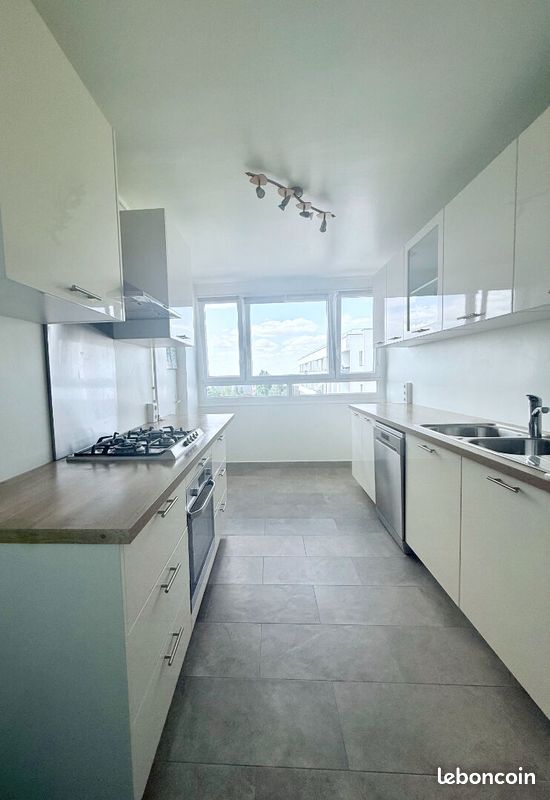 Appartement 3 pièces 64 m² · à Les Clayes-sous-Bois · 64 m² · 179 000 €