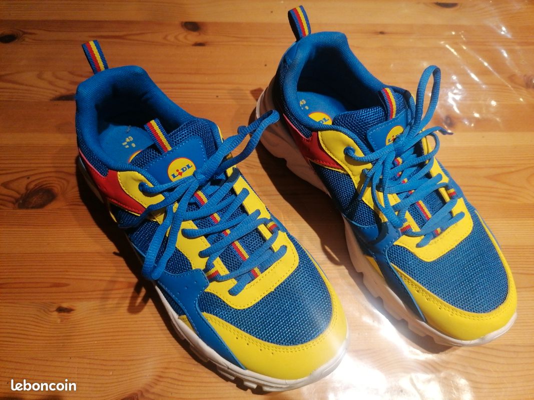 Nike Chaussures Sneakers Lidl Socks Lidl Shoes Limited Edition