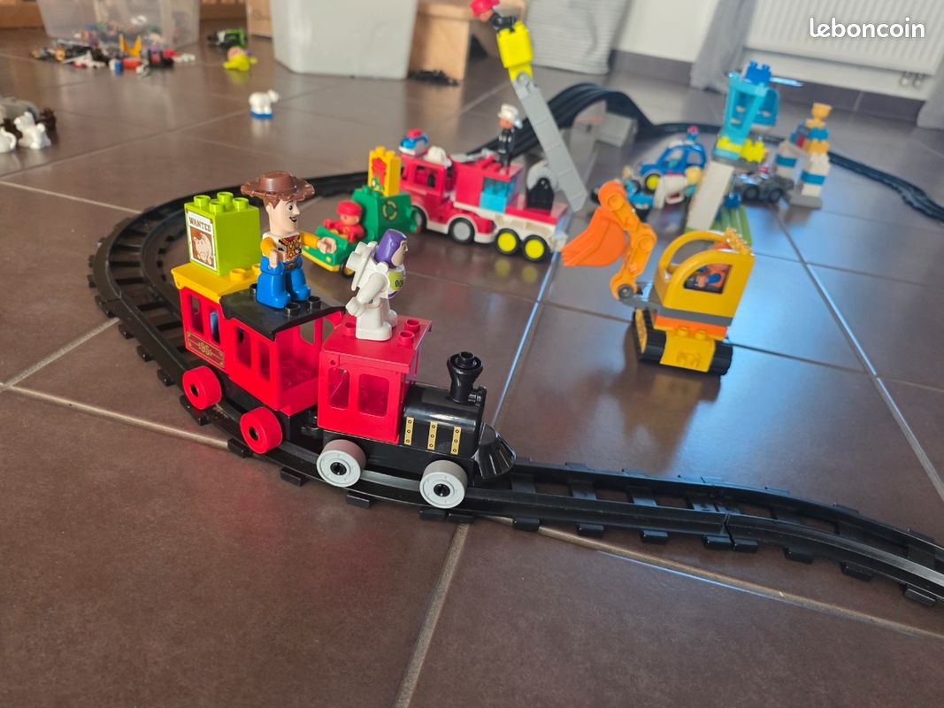 Duplo lego train avec personnages toy story (image 3)