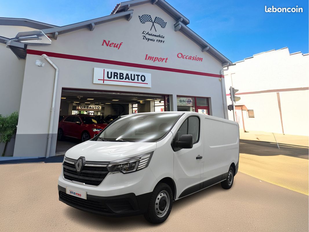Renault Trafic Van L2H1 Advance 3T Blue dCI 130 - Leasing (image 1)
