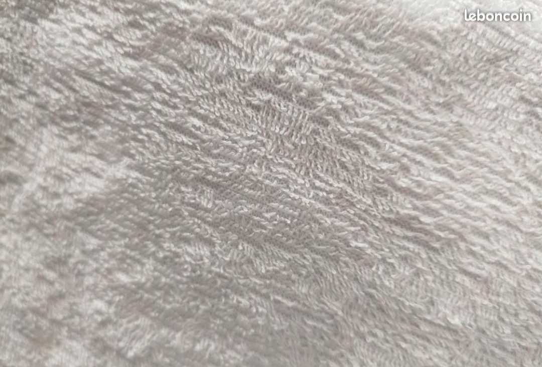 Protège matelas 140x190 (image 1)