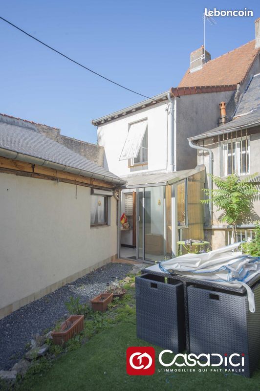 Maison 7 pièces 127 m² · à Decize · 127,4 m² · 75 000 €