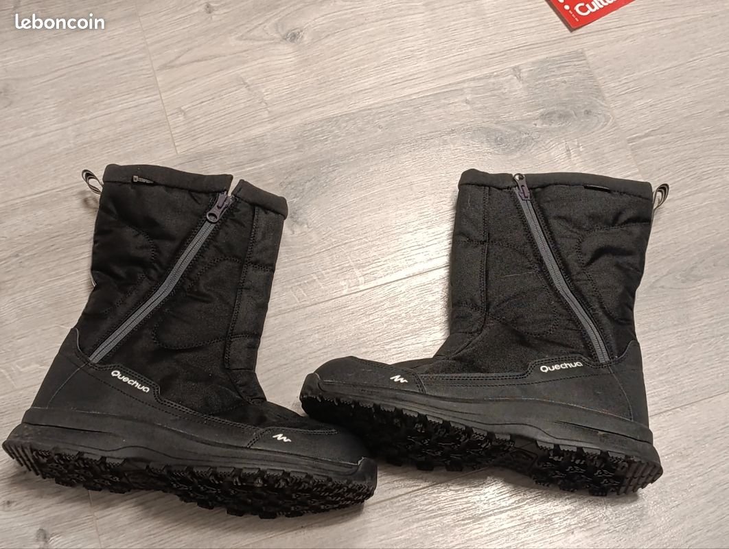 Bottes De Randonnée Quechua Taille 43 Femme - Bleu - Occasion Bon état - Désinfectées