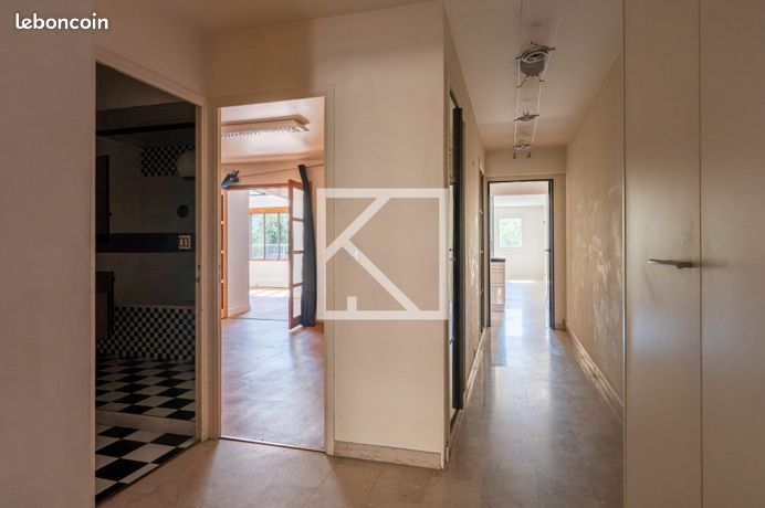 Appartement 6 pièces 156 m² — 9