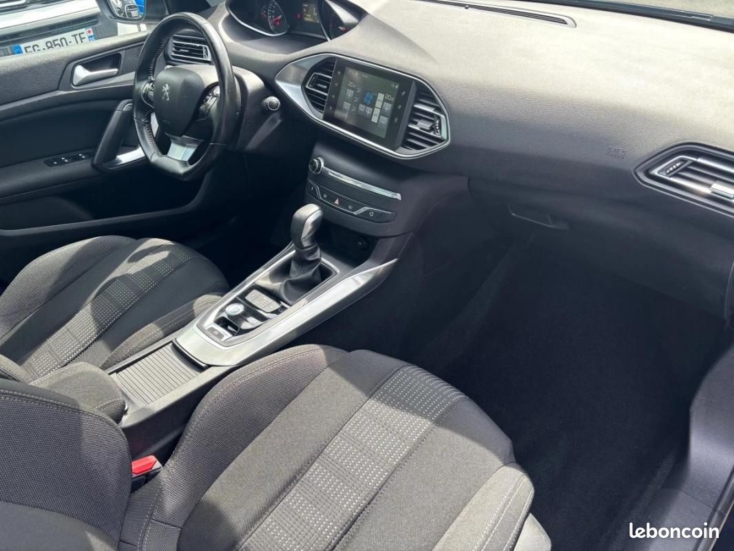 Peugeot 308 GENERATION-II 1.2 THP 130 STYLE EAT BVA (image 14)