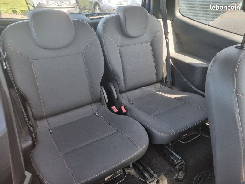 Renault TWINGO II 1.5 DCI 65CH DYNAMIQUE (image 16)