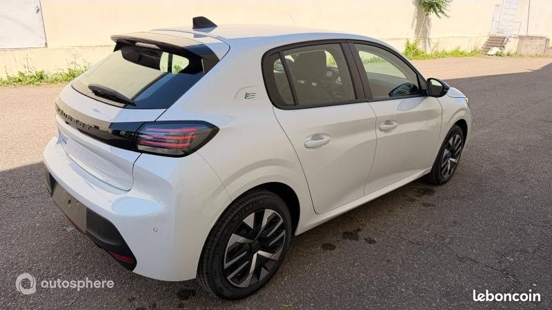 Peugeot 208 Véhicule utilitaire ou Société e-208 136ch batterie 50kWh (image 4)