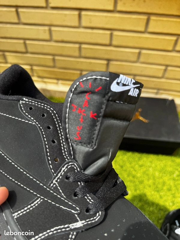 Jordan 1 Retro Low OG SP Travis Scott Noir Phantom 37 (image 7)