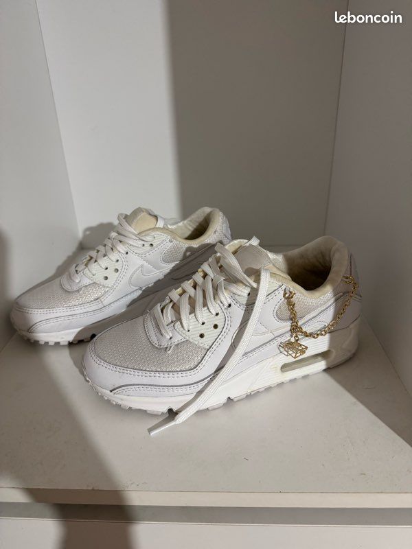 Sneakers Femme Air Max Blanche Et DorÃ© Baskets Femme Nike Air Max