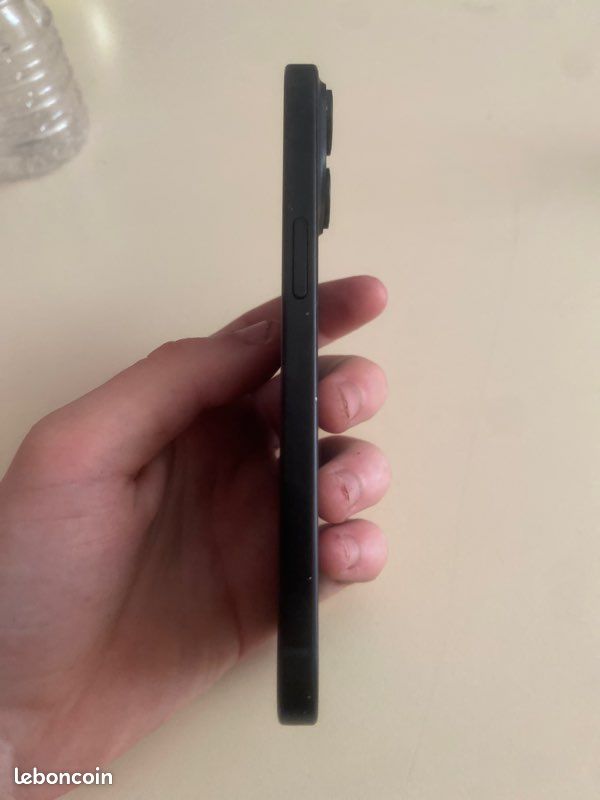 IPhone 15 (image 6)