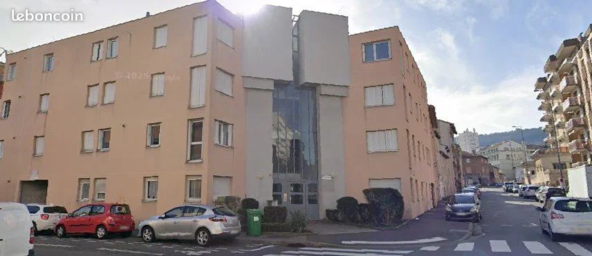 Appartement 3 pièces 68 m² · à Saint-Étienne · 68 m² · 594 €/mois