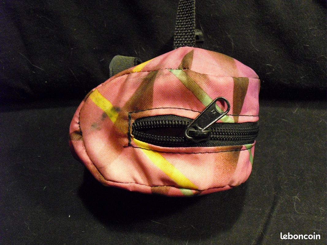Sacoche de selle rose vintage (image 1)