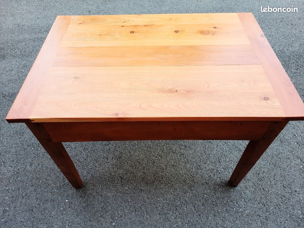 Table en mélèze (image 4)