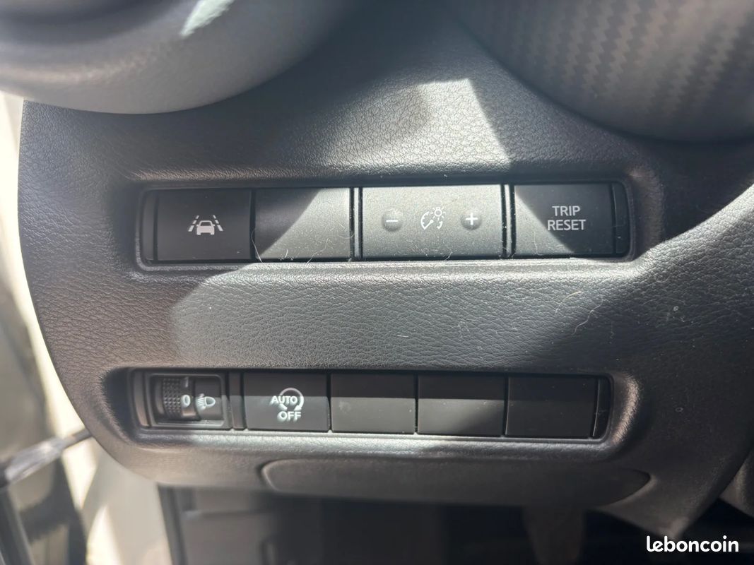 NISSAN JUKE DIG-T 117 N-Connecta (image 30)