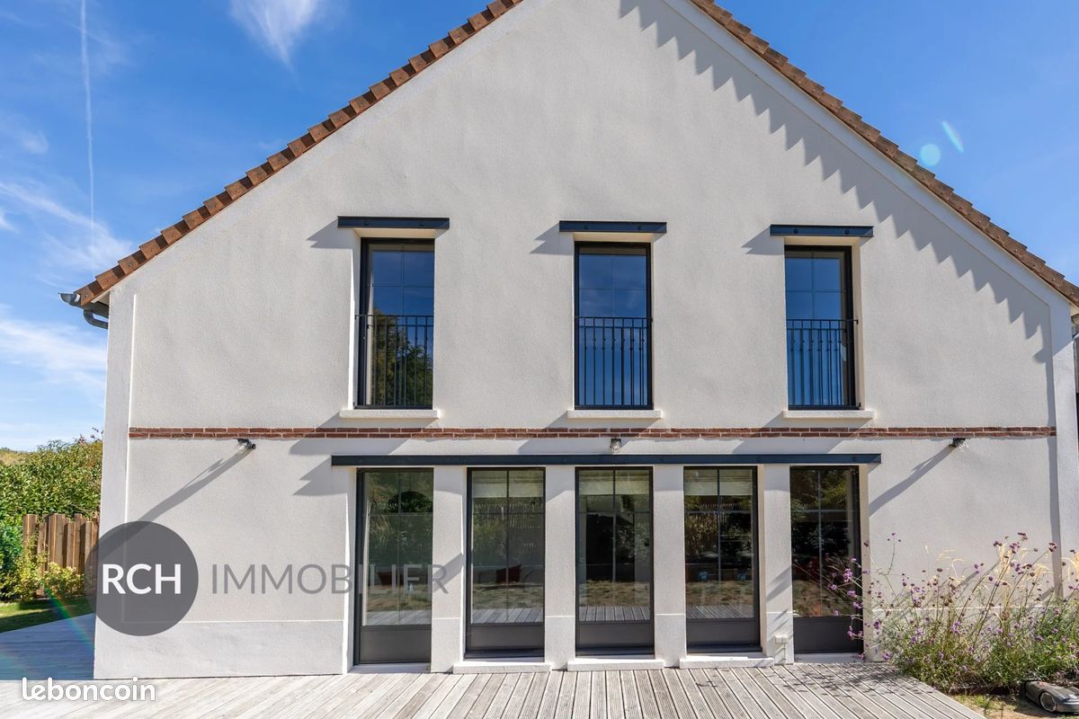Maison 6 pièces 148 m² · à Montfort-l'Amaury · 148 m² · 875 000 €