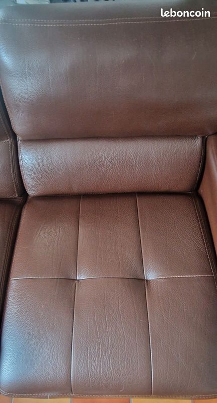 400 euros Lot 2 canapés cuir jandri URGENT (image 3)