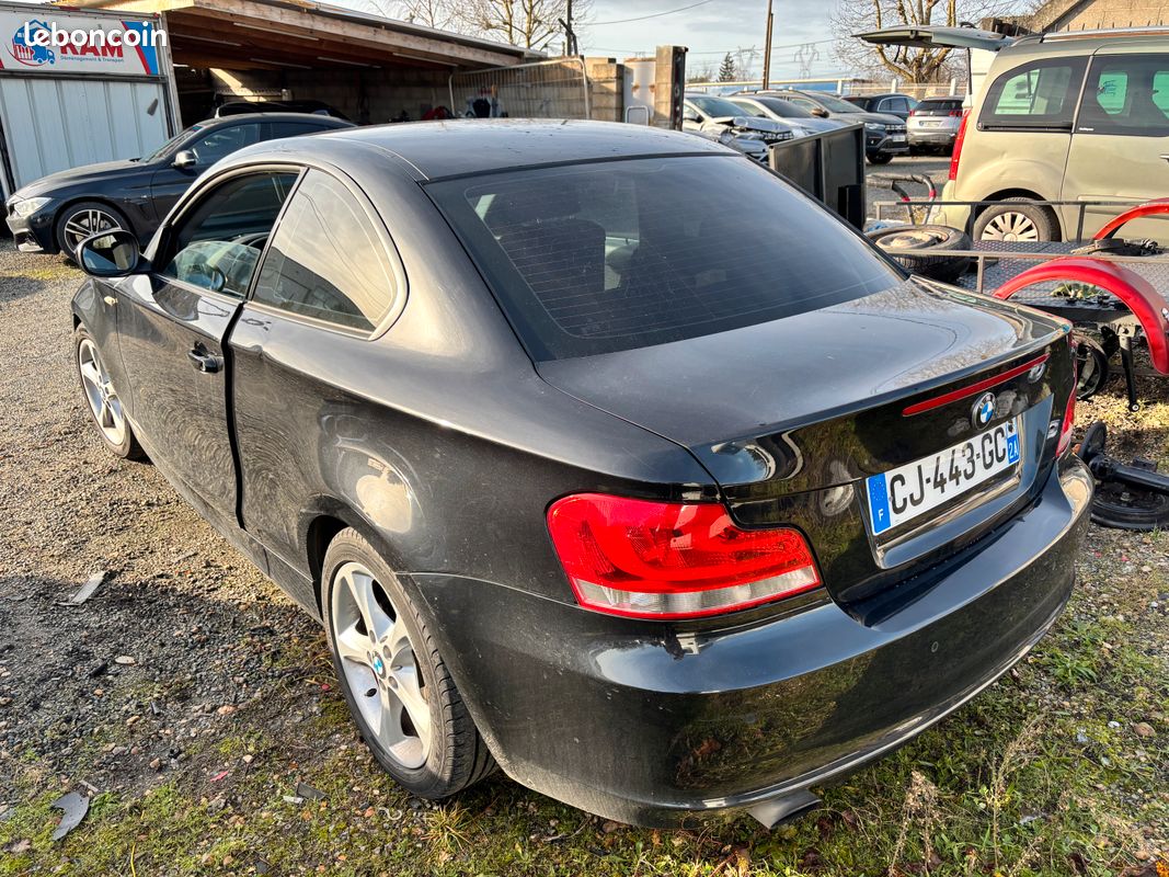 BMW SERIE 1 - 118D Coupé (image 2)