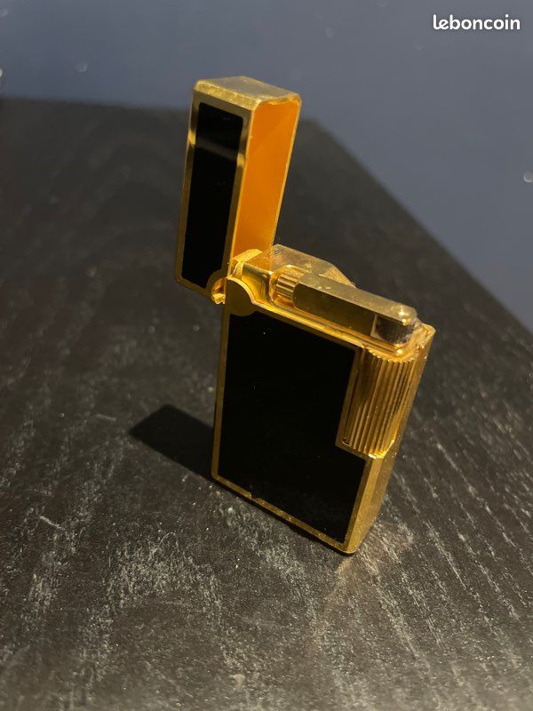 Briquet de collection (image 1)