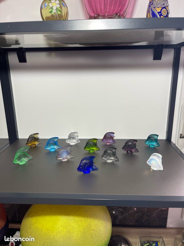 Lot de 12 poissons en cristal Lalique – Collection multicolore – Signés (image 2)