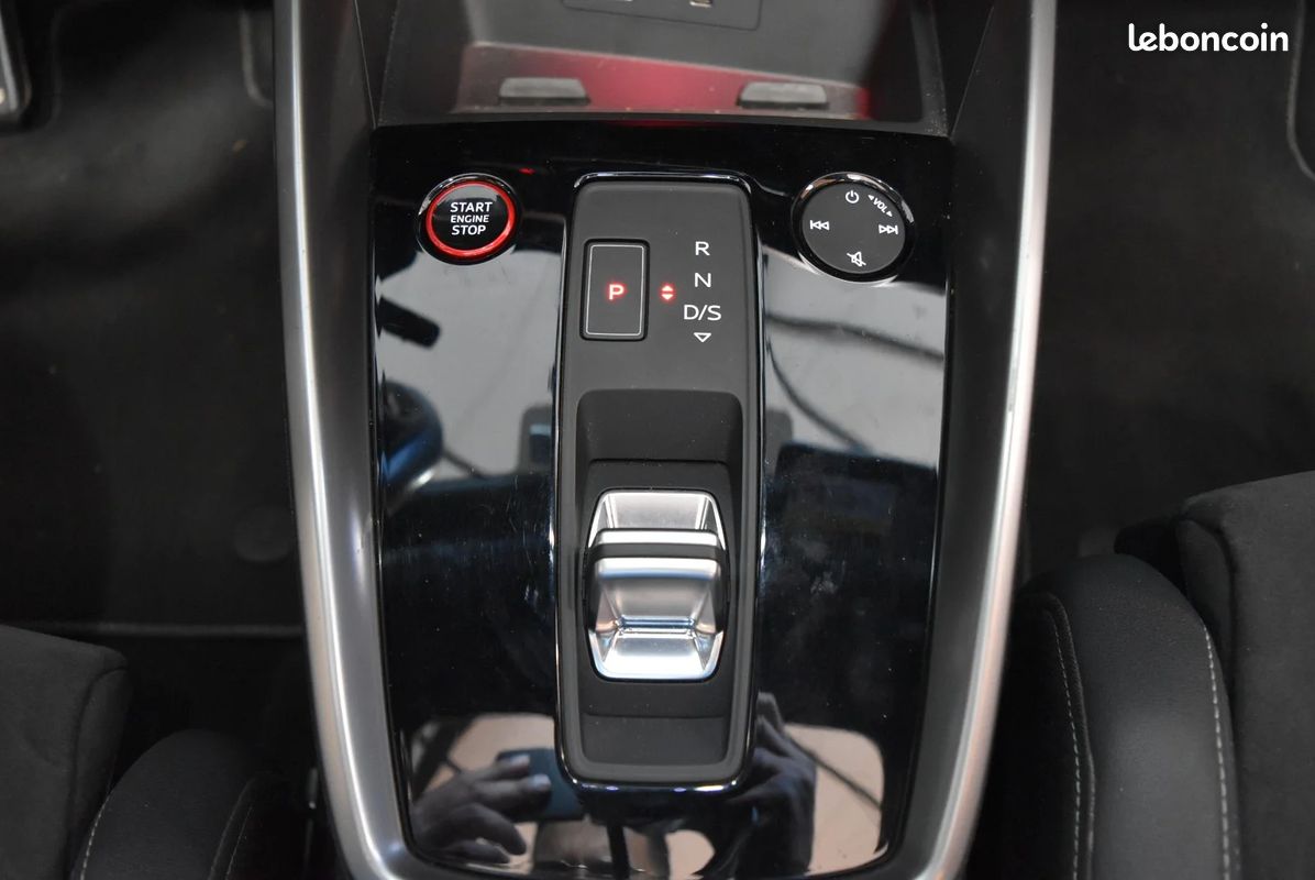 AUDI S3 SPORTBACK TFSI 310 S tronic 7 Quattro (image 35)