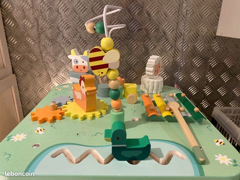 Table d’éveil et d’activité Janod enfant à partir de 12 mois (image 6)
