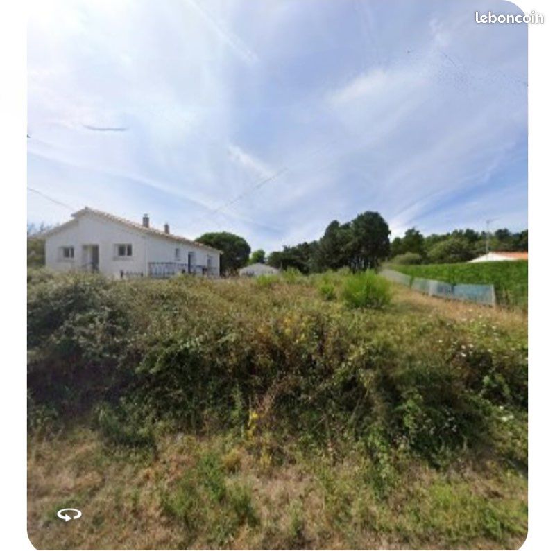 Vente terrain constructible · à Brem-sur-Mer · 220 000 €