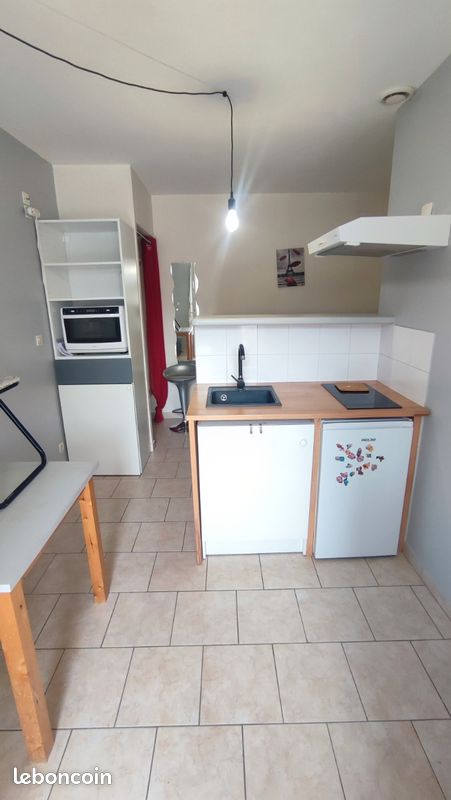 Appartement 1 pièce 16 m² · à Angers · 16 m² · 430 €