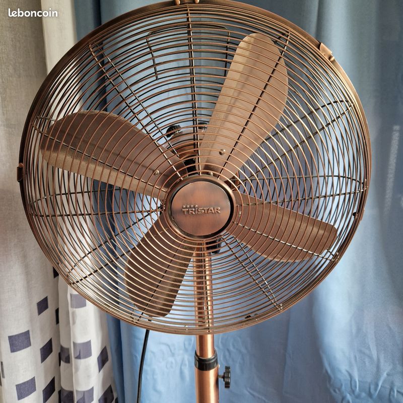 Ventilateur Sur Pied Tristar - Design Rétro Cuivré - 3 Vitesses - Oscillation 85° - Pour Intérieur
