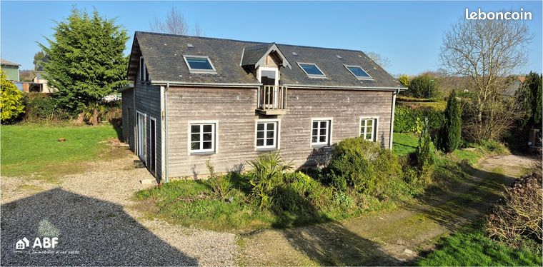 Maison 11 pièces 322 m²