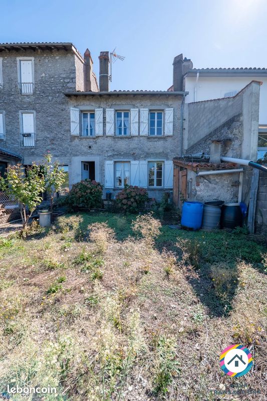Maison 5 pièces 140 m² · à Saint-Girons · 140 m² · 109 000 €