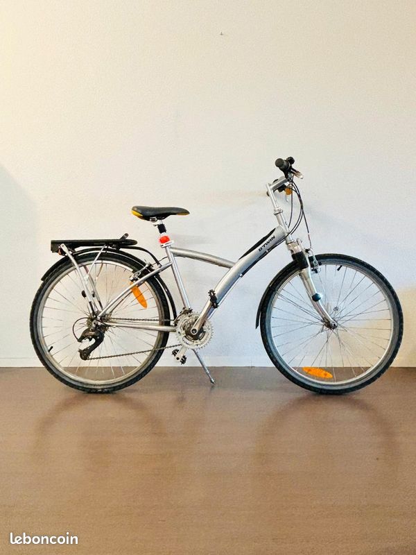 vtc velo btwin 22 pouces