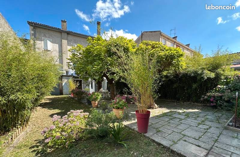 Maison 12 pièces 346 m² · à Salies-du-Salat · 346 m² · 298 452 €