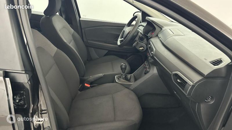 Dacia Sandero 1.0 ECO-G 100ch Stepway Essential (image 15)