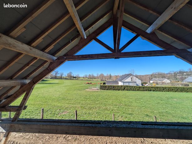 Maison 6 pièces 237 m²