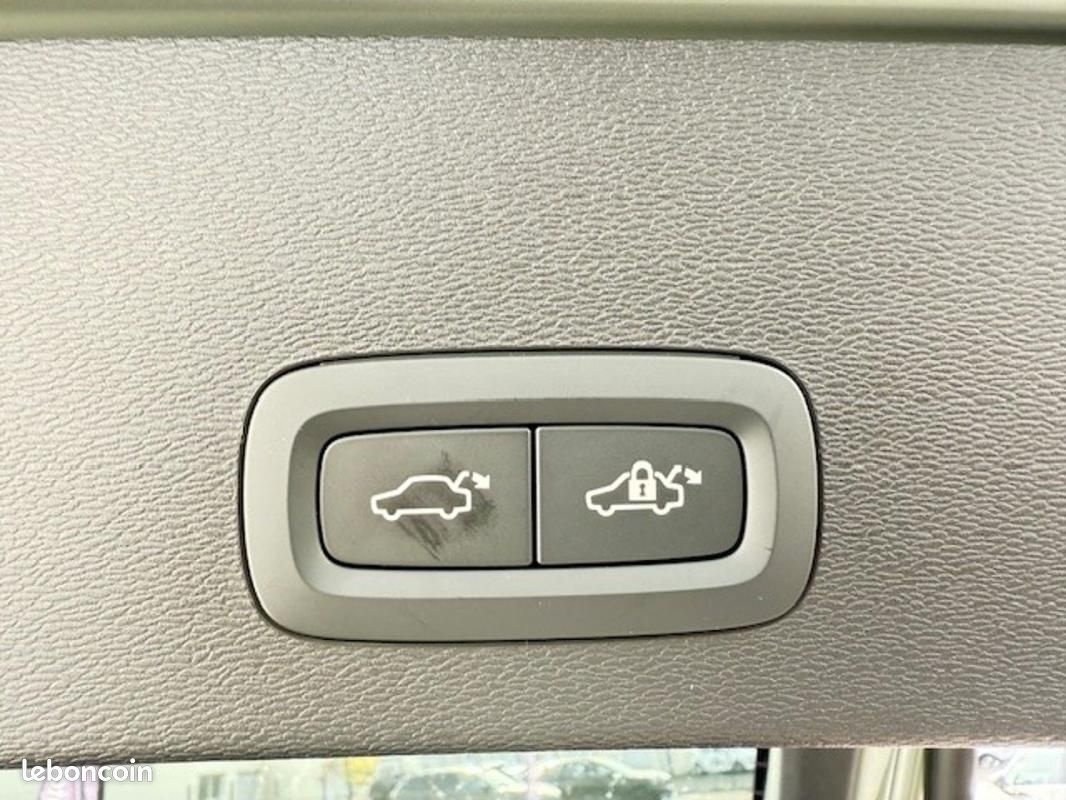 Volvo C40 Recharge Extended Range 252 ch 1EDT Plus (image 11)
