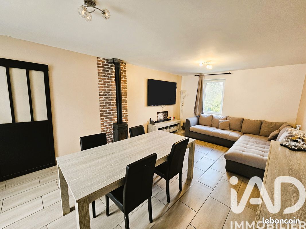 Maison 5 pièces 130 m² · à Montreuil-aux-Lions · 130 m² · 195 000 €