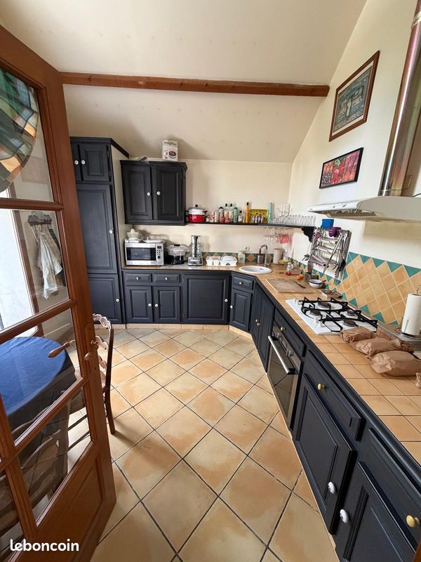 Maison à louer avec piscine hors sol (image 3)