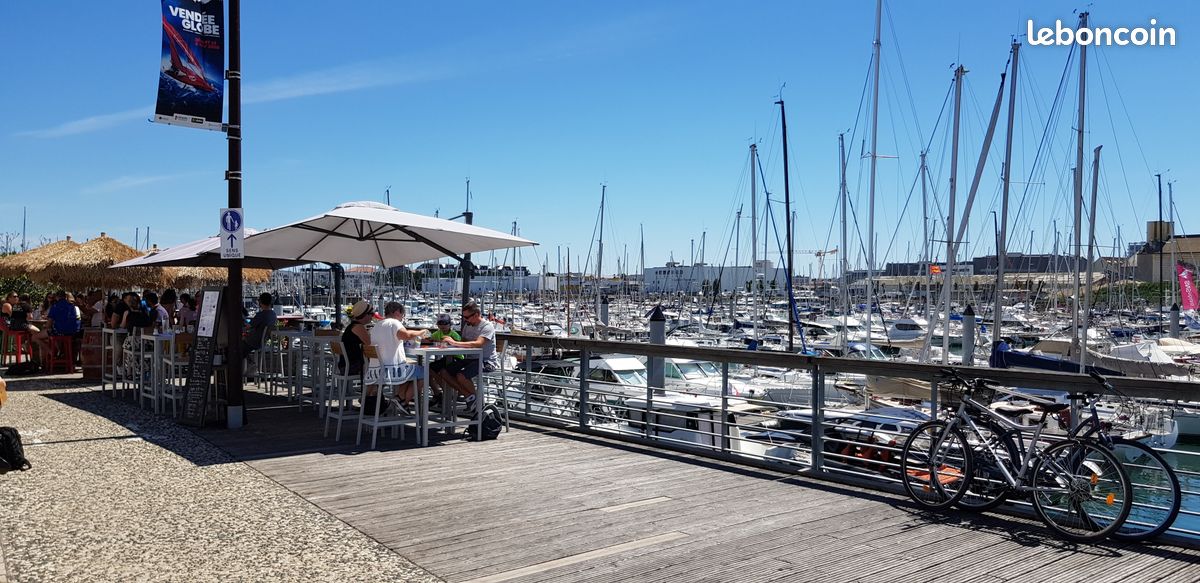 A 2 pas du Vendée Globe, logement avec balcon, parking privatif (image 1)