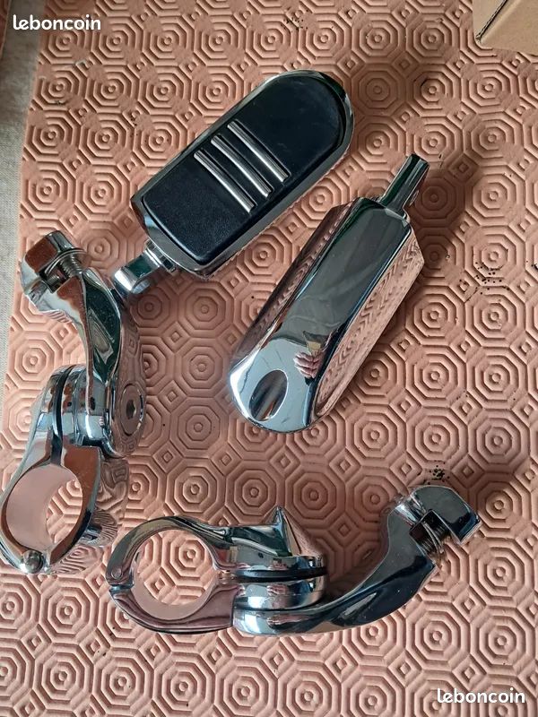 Repose-pieds D'autoroute à Angle Court, Pour Harley Davidson